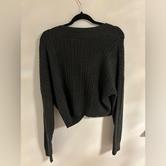 Avec Les Filles V-Neck Cardigan - Picture 4 of 4